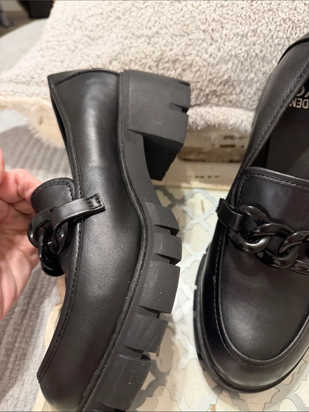 Madden NYC platform Black Chain-Accent Women's Loafers